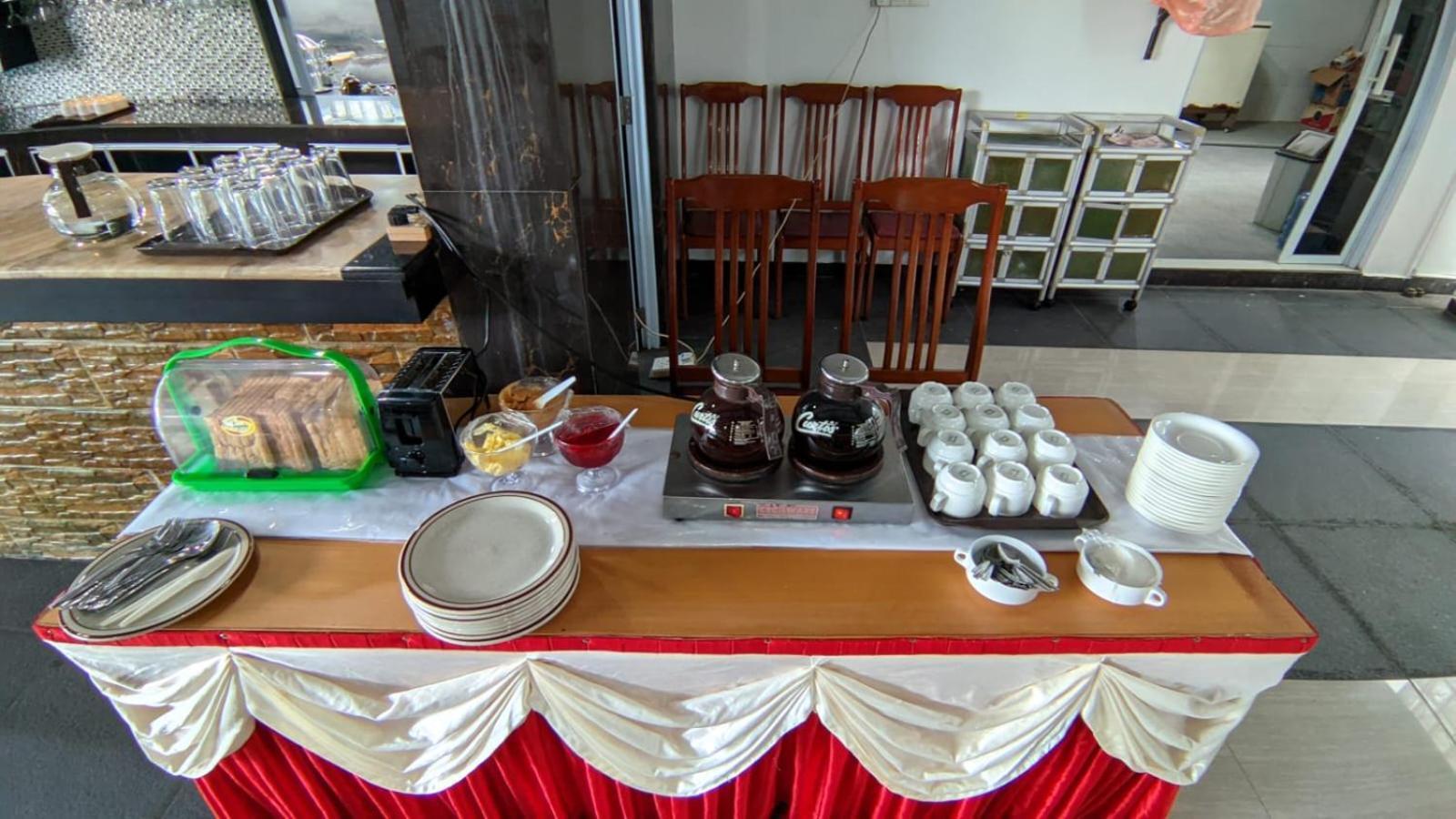 Melin Hotel Tanjungpinang Exterior photo